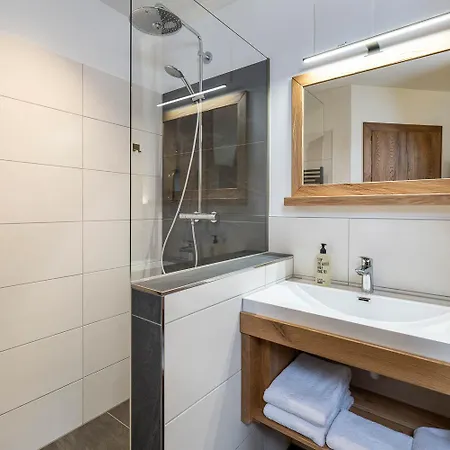 Holzlodge - Alpine Living In - Salzburger Sportwelt *